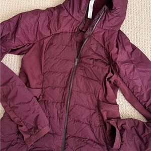 Women's Burgundy puffer jacket - hooded